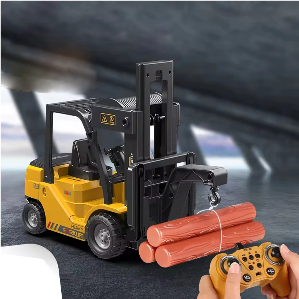 1/24 QH207-1D Forklift Electric RC Car Crane Vehicles Model w/ Sound and Light Spray Children Toys - Image 4