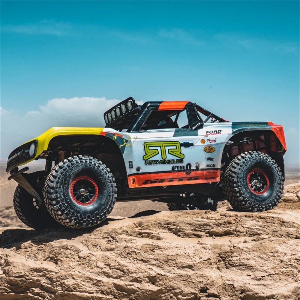 FMS 10702 for Ford Bronco 1/7 2.4G 4WD 80km/h RS EB Brushless RC Car Short Course Off-Road Truck Metal Chassis Hobbywing Motor ESC Metal Drive Shafts Gears Three Differentials Gyro LED Light Full Proportional Vehicles Models Toys - Image 4